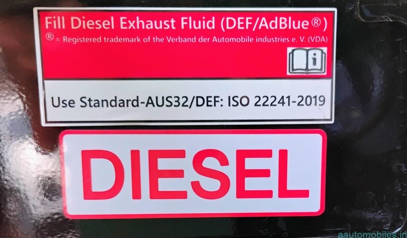AdBlue / DEF (2025): हर मोटर चालक को क्या जानना चाहिए?